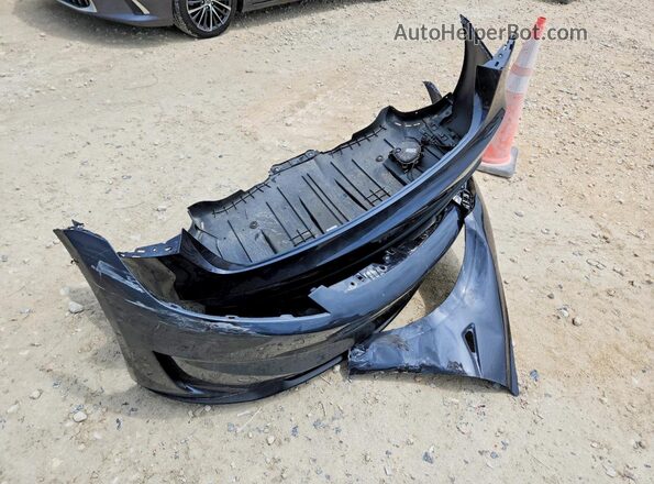 5YJ3E1EB1RF801677 2024 TESLA MODEL Gray Widok komory silnika