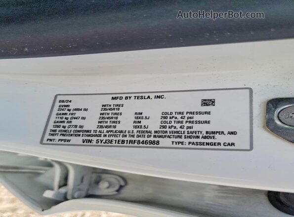 5YJ3E1EB1RF846988 2024 TESLA MODEL White Вид підкапотного простору