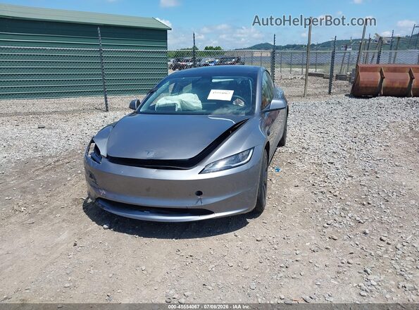 5YJ3E1EB1SF894870 2025 TESLA MODEL 3 Gray Передня ліва чверть