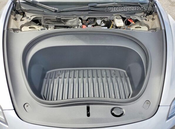 5YJ3E1EB1SF937183 2025 TESLA MODEL Silver Вид задньої частини салону