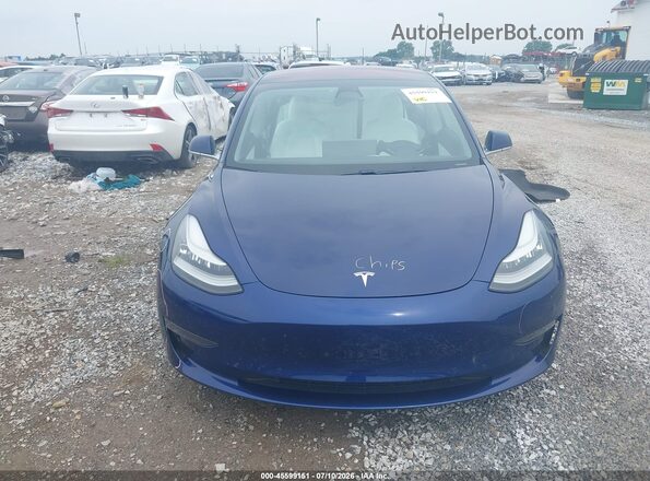 5YJ3E1EB2JF056121 2018 TESLA MODEL 3 Синий Вид панели приборов