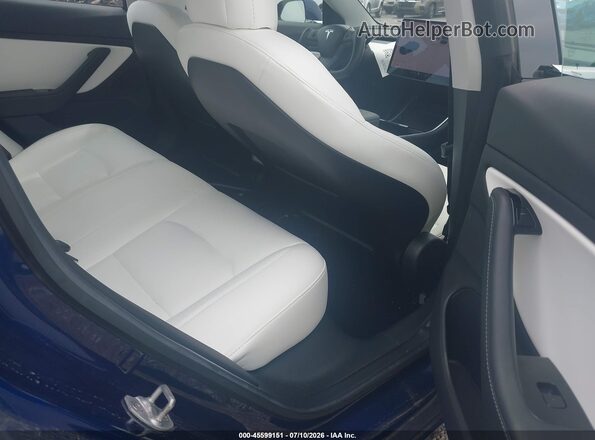 5YJ3E1EB2JF056121 2018 TESLA MODEL 3 Синий Вид наклейки с VIN-кодом