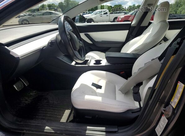 5YJ3E1EB2JF074988 2018 TESLA MODEL Gray წინა სალონის ხედი