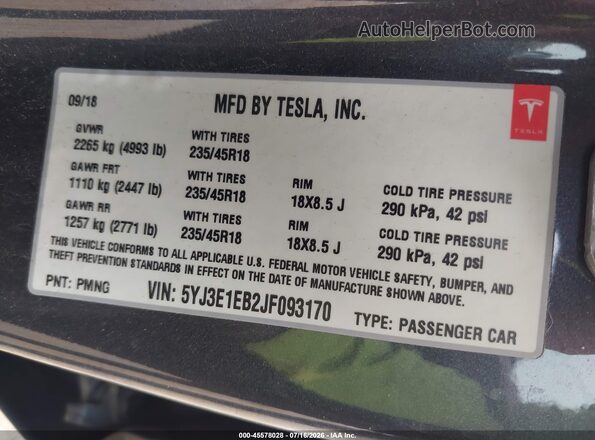 5YJ3E1EB2JF093170 2018 TESLA MODEL 3 Gray Widok komory silnika