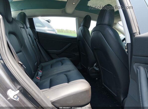 5YJ3E1EB2JF119427 2018 TESLA MODEL 3 Серый Вид наклейки с VIN-кодом