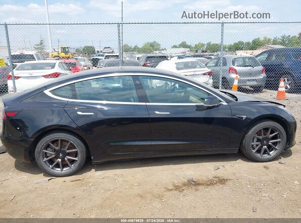 5YJ3E1EB2KF208724 2019 TESLA MODEL 3 Black Widok zestawu wskaźników