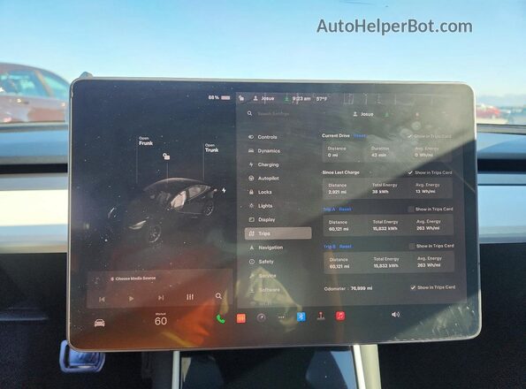 5YJ3E1EB2LF622703 2020 TESLA MODEL Black Vista del cuadro de instrumentos