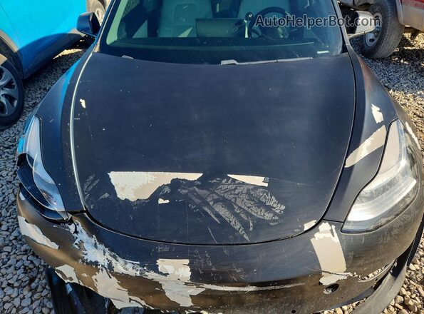 5YJ3E1EB2LF622703 2020 TESLA MODEL Black Vista interior trasera