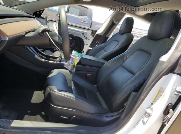 5YJ3E1EB2LF666006 2020 TESLA MODEL White წინა სალონის ხედი