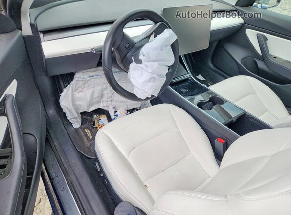 5YJ3E1EB2LF668466 2020 TESLA MODEL Синий Вид панели приборов