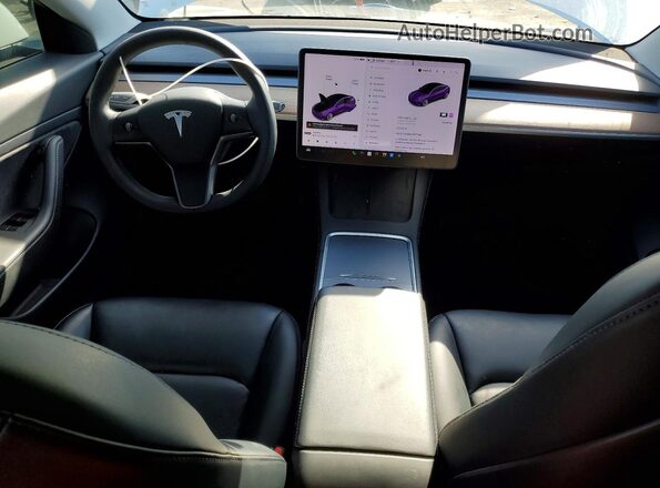5YJ3E1EB2MF877465 2021 TESLA MODEL White Vista del salpicadero