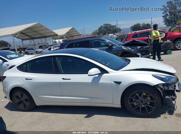 5YJ3E1EB2MF938975 2021 TESLA MODEL 3 Белый Панорамный вид салона 360°
