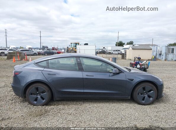 5YJ3E1EB2NF174420 2022 TESLA MODEL 3 Gray Vista interior trasera