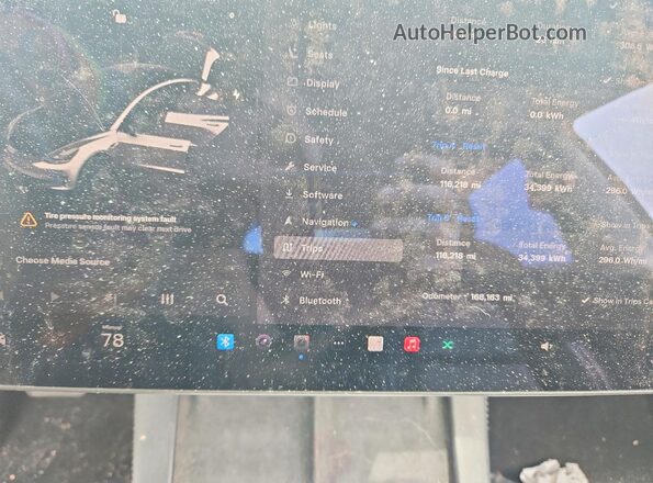 5YJ3E1EB2NF191556 2022 TESLA MODEL Черный Вид щитка приборов