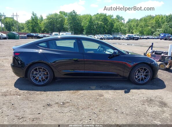 5YJ3E1EB2NF322758 2022 TESLA MODEL 3 Черный Вид задней части салона