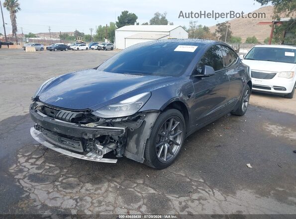 5YJ3E1EB2NF332884 2022 TESLA MODEL 3 Gray წინა მარცხენა ხედი სამი მეოთხედიდან