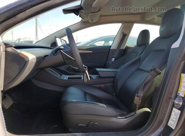 5YJ3E1EB2PF678193 2023 TESLA MODEL Black Front interior view