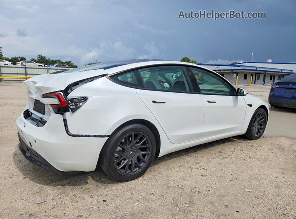 5YJ3E1EB2RF810999 2024 TESLA OTHER Белый Задняя правая четверть