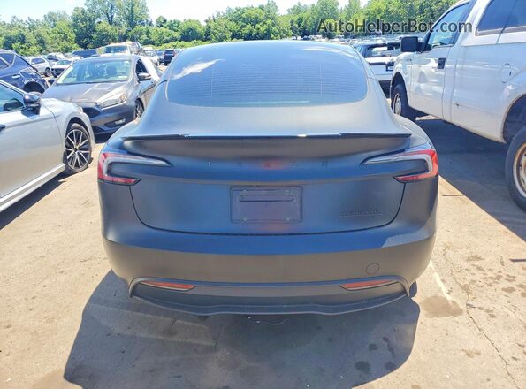 5YJ3E1EB2RF819024 2024 TESLA MODEL Black Вид ззаду