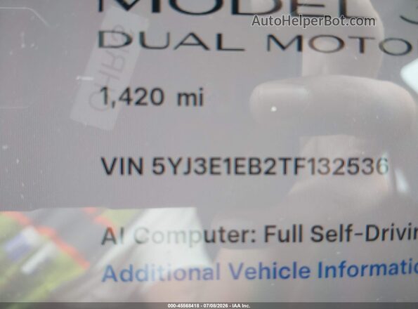 5YJ3E1EB2TF132536 2026 TESLA MODEL 3 Black Widok wnętrza 360 stopni