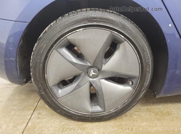5YJ3E1EB3JF064566 2018 TESLA MODEL Blue 