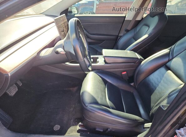 5YJ3E1EB3JF115709 2018 TESLA MODEL Black წინა სალონის ხედი