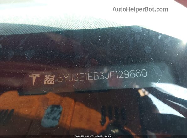 5YJ3E1EB3JF129660 2018 TESLA MODEL 3 Красный Вид наклейки с VIN-кодом
