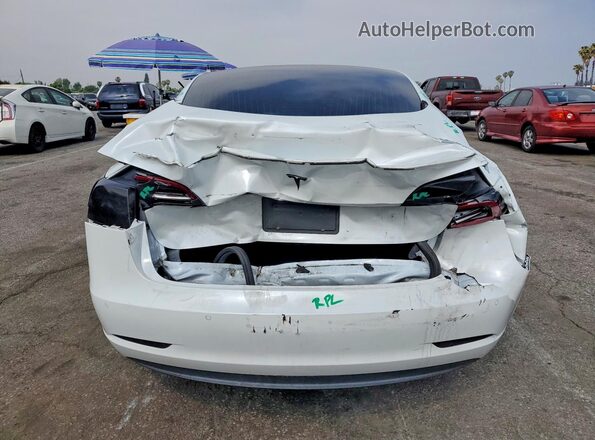 5YJ3E1EB3LF807200 2020 TESLA MODEL White Widok z tyłu