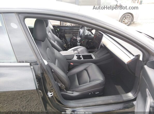 5YJ3E1EB3MF903104 2021 TESLA MODEL 3 Black Vista interior delantera