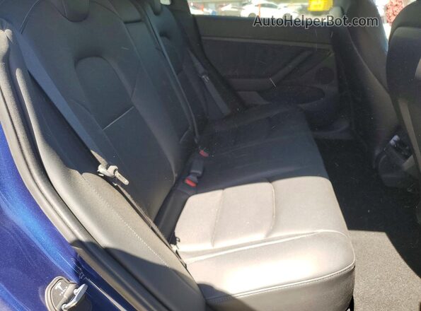 5YJ3E1EB3NF135870 2022 TESLA MODEL Blue Հետևի նստատեղերի տեսք