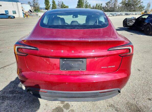 5YJ3E1EB3RF755088 2024 TESLA MODEL Красный Вид сзади