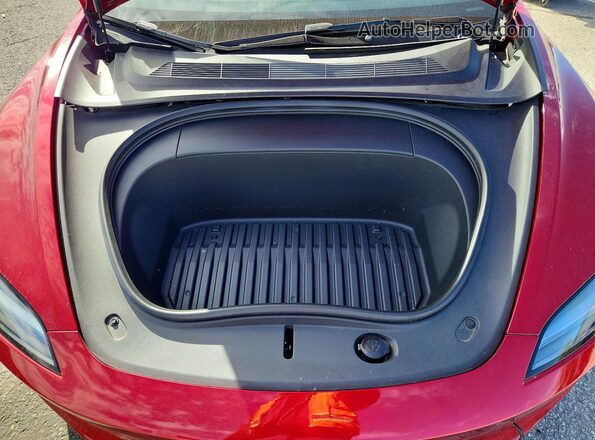 5YJ3E1EB3RF755088 2024 TESLA MODEL Красный Вид задней части салона