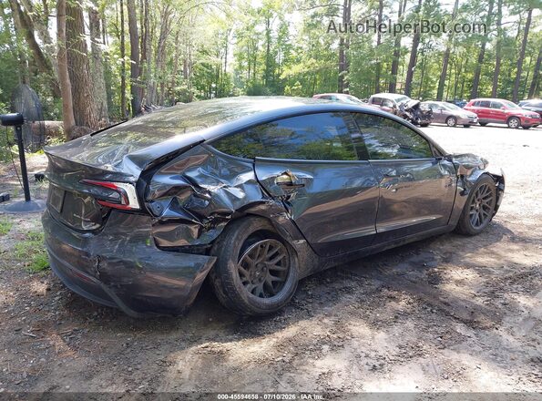 5YJ3E1EB3SF874264 2025 TESLA MODEL 3 Gray Trasero derecho