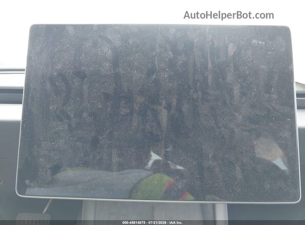 5YJ3E1EB3SF972985 2025 TESLA MODEL 3 Серебряный Вид задних сидений