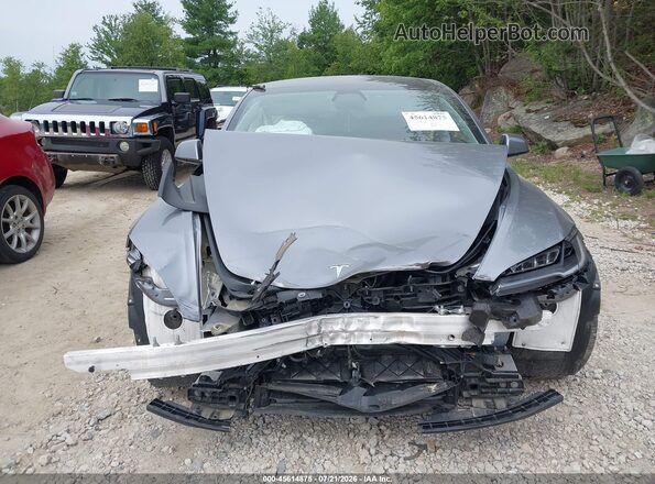 5YJ3E1EB3SF972985 2025 TESLA MODEL 3 Серебряный Вид щитка приборов