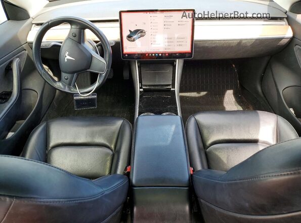 5YJ3E1EB4JF091193 2018 TESLA MODEL Silver Dashboard view