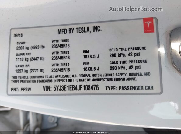 5YJ3E1EB4JF108476 2018 TESLA MODEL 3 White Vista del compartimento del motor