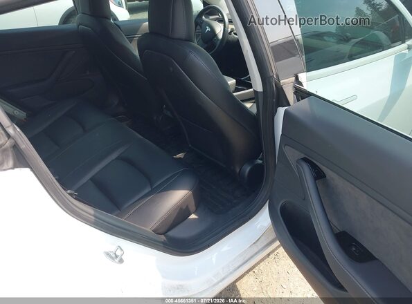 5YJ3E1EB4JF108476 2018 TESLA MODEL 3 White Vista de la etiqueta del VIN