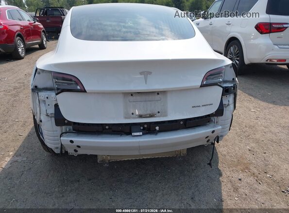 5YJ3E1EB4JF108476 2018 TESLA MODEL 3 White 