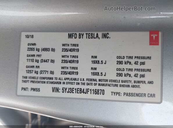 5YJ3E1EB4JF116870 2018 TESLA MODEL 3 Silver Widok komory silnika