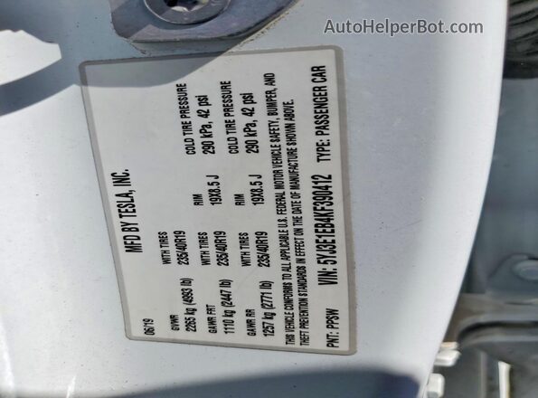5YJ3E1EB4KF390412 2019 TESLA MODEL White Engine compartment view