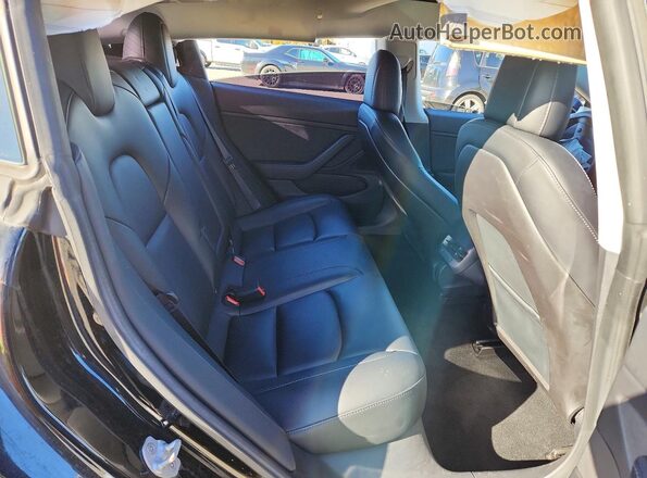 5YJ3E1EB4KF451368 2019 TESLA MODEL Black Rear seats view