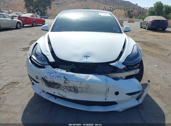 5YJ3E1EB4MF869609 2021 TESLA MODEL 3 Белый Вид панели приборов
