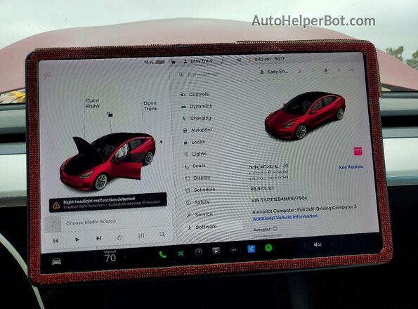 5YJ3E1EB4MF877564 2021 TESLA MODEL Red Вид щитка приладів
