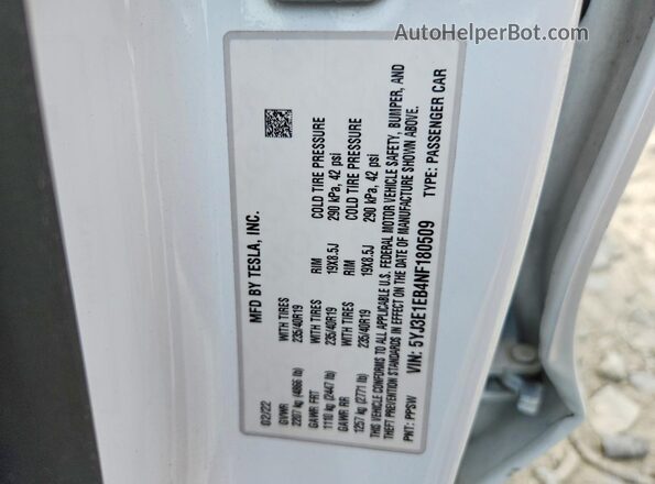 5YJ3E1EB4NF180509 2022 TESLA MODEL White Vista del compartimento del motor