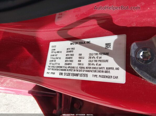 5YJ3E1EB4NF187976 2022 TESLA MODEL 3 Красный Вид подкапотного пространства