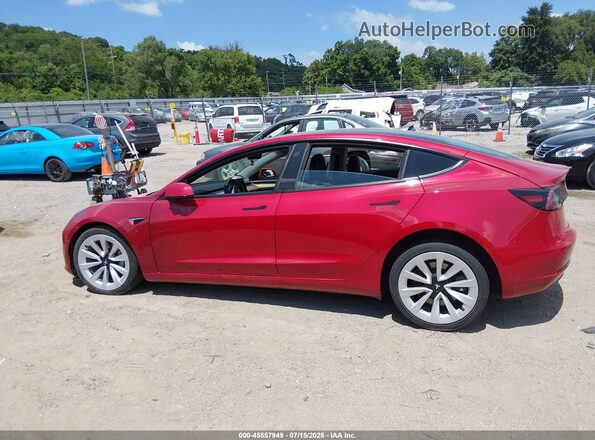 5YJ3E1EB4NF187976 2022 TESLA MODEL 3 Красный Вид щитка приборов