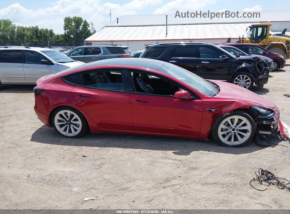 5YJ3E1EB4NF187976 2022 TESLA MODEL 3 Красный Вид панели приборов