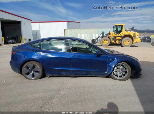 5YJ3E1EB4NF244418 2022 TESLA MODEL 3 Blue ხელსაწყოთა პანელის ხედი