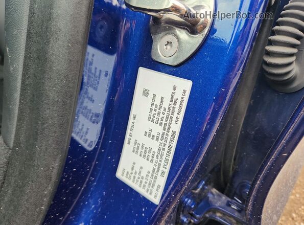 5YJ3E1EB4RF755066 2024 TESLA MODEL Blue Vista del compartimento del motor